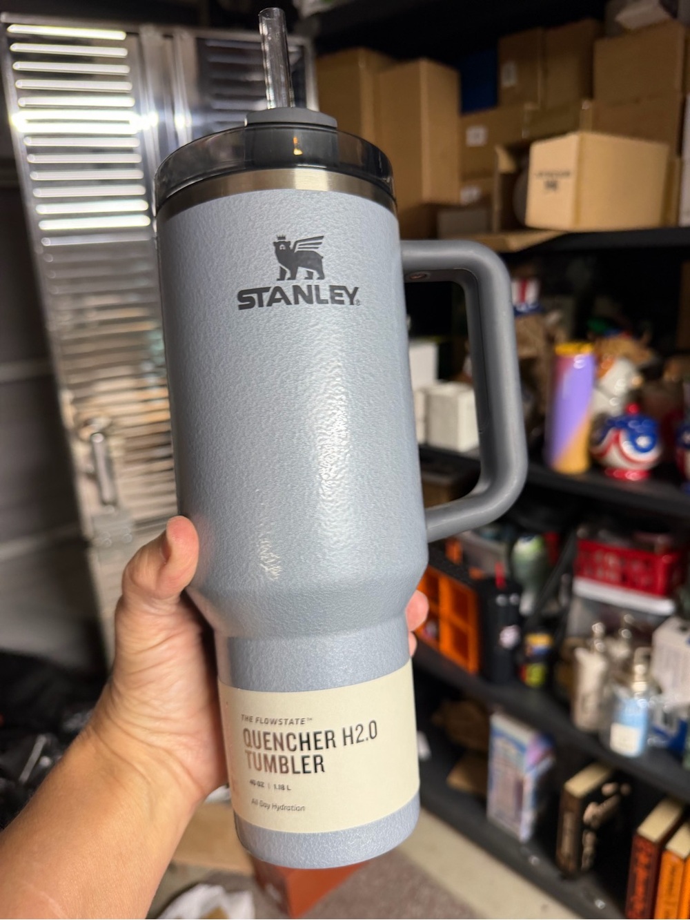 Stanley Silver Hammertone Quencher H2.0 Tumbler with Handle